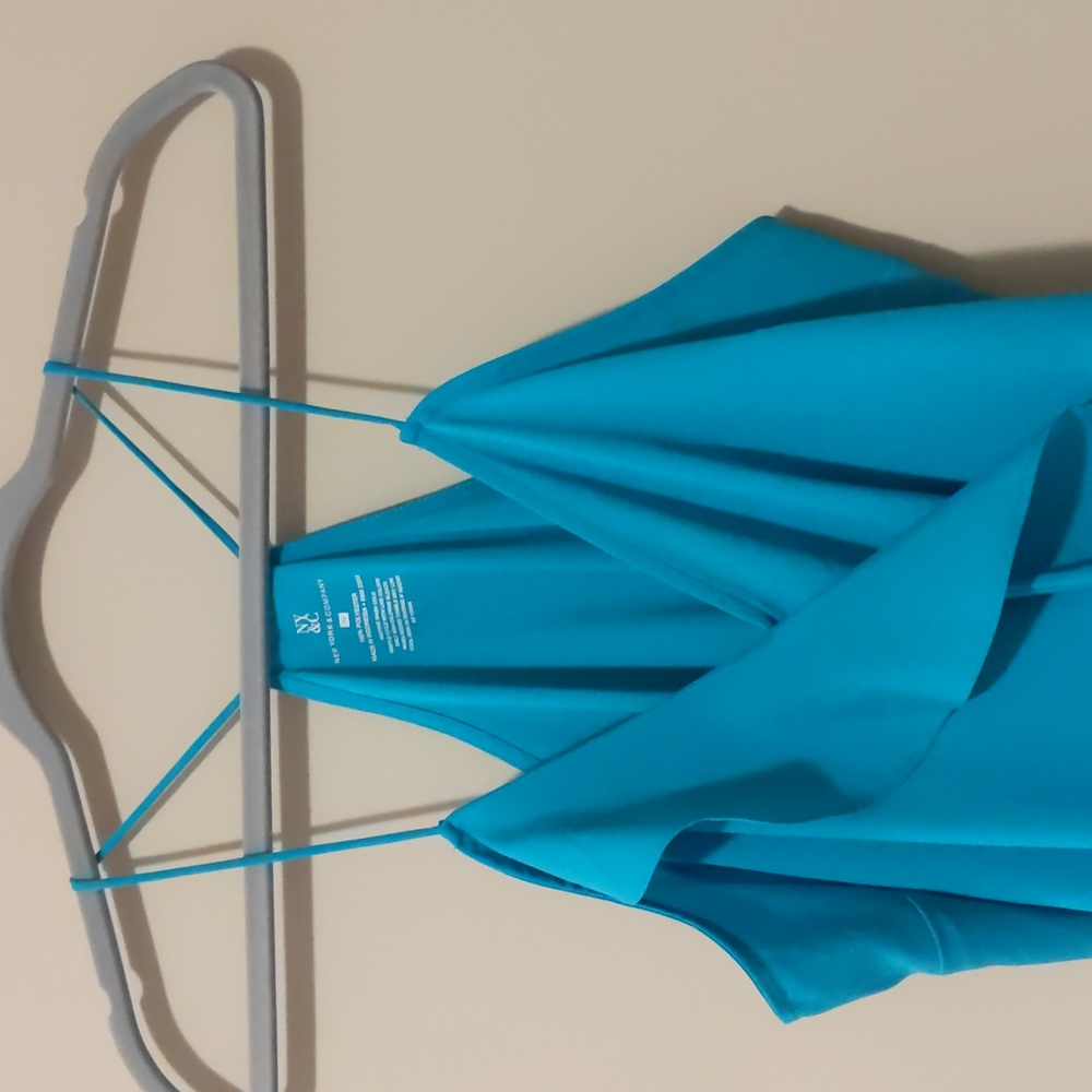 Teal/Turquoise Top